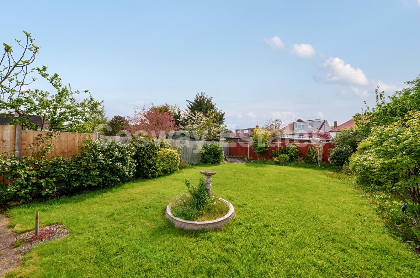 Milespit Hill, London